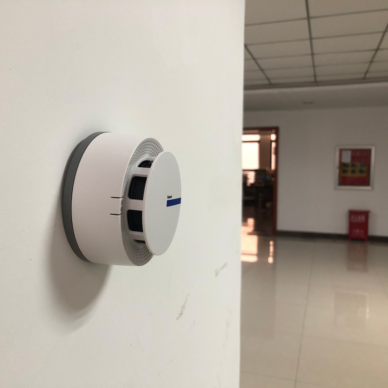2400mAH Independent Photoelectric Fire Detector 85dB Portable Smoke Detector